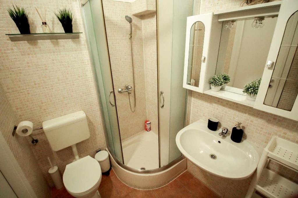 Apartament Nefelejcs Near The Keleti Railway Station Budapeszt Zewnętrze zdjęcie